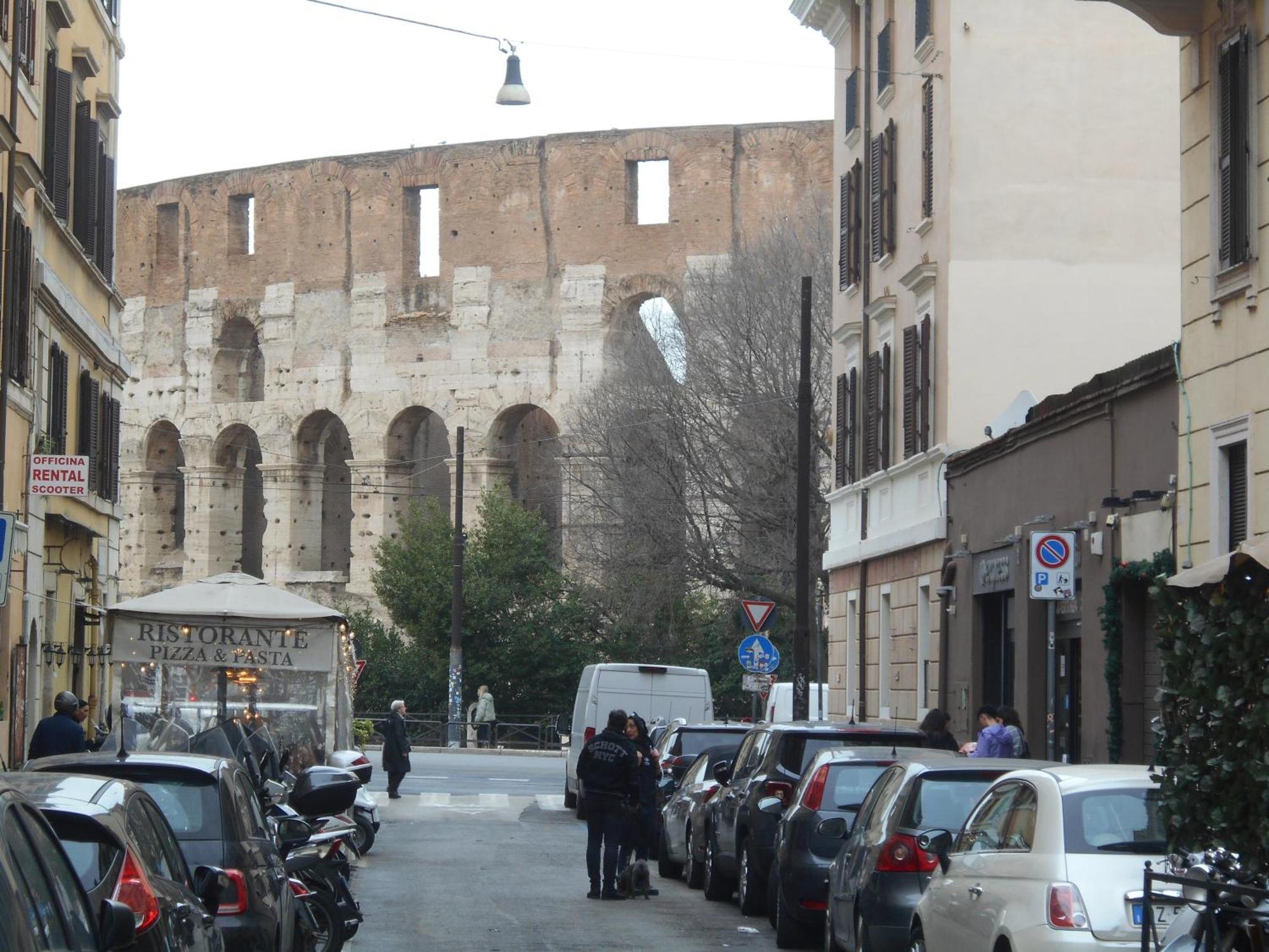 Colosseo Guest House Gil Řím Exteriér fotografie